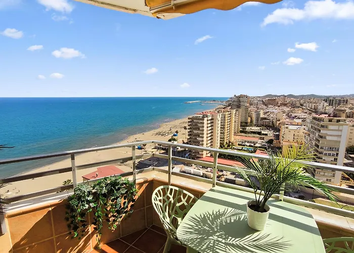 Vitvi Fuengirola -- Ronda3-Planta 16-King Size Bed